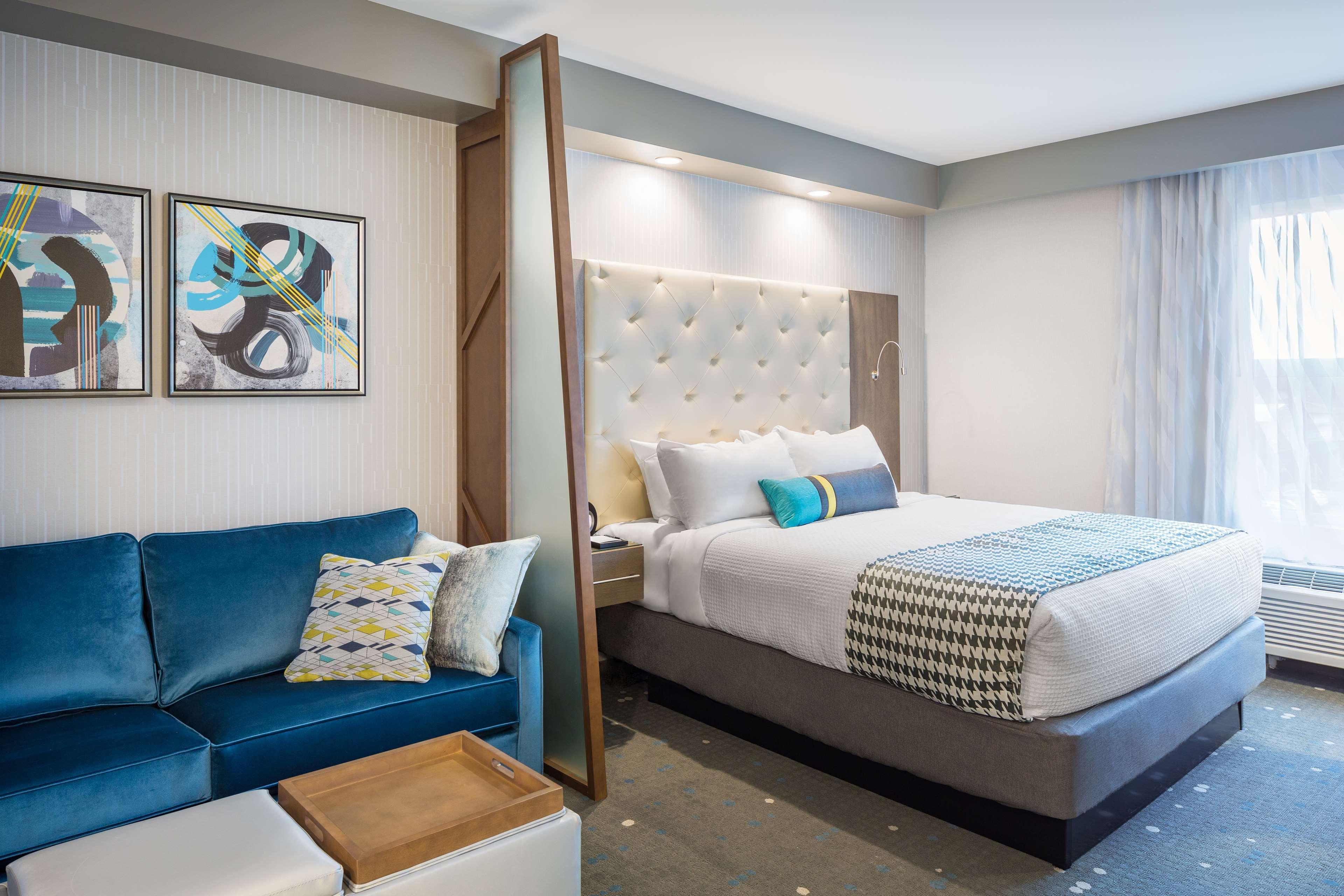 Best Western Premier Hotel At Fisher'S Landing Vancouver Buitenkant foto