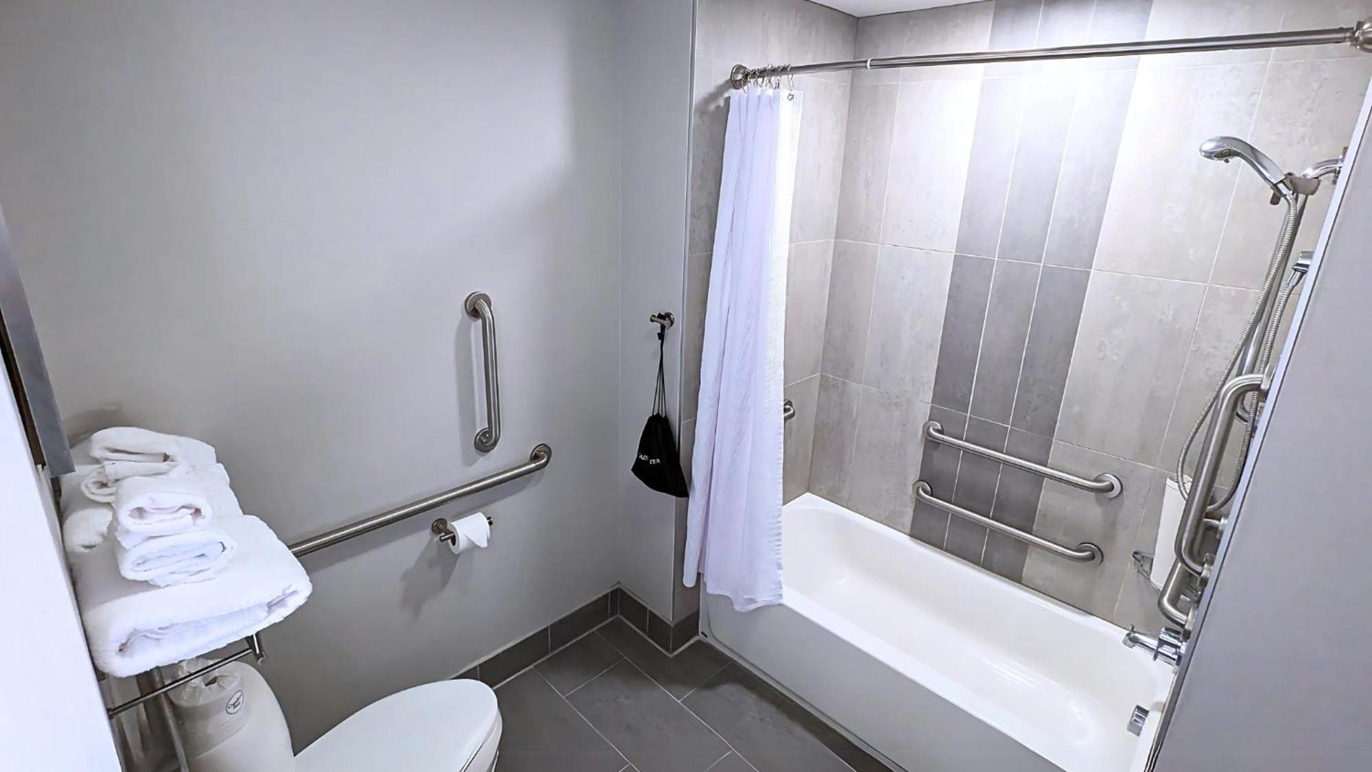 Best Western Premier Hotel At Fisher'S Landing Vancouver Buitenkant foto