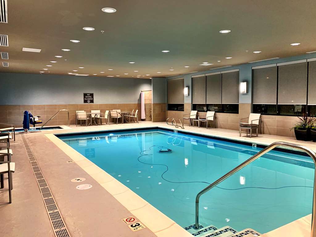 Best Western Premier Hotel At Fisher'S Landing Vancouver Faciliteiten foto